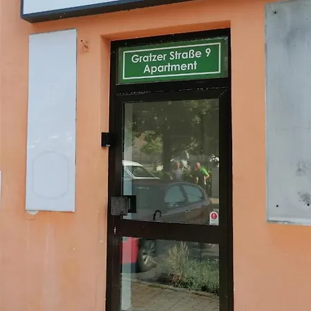 Private Living Central, Dampfdusche